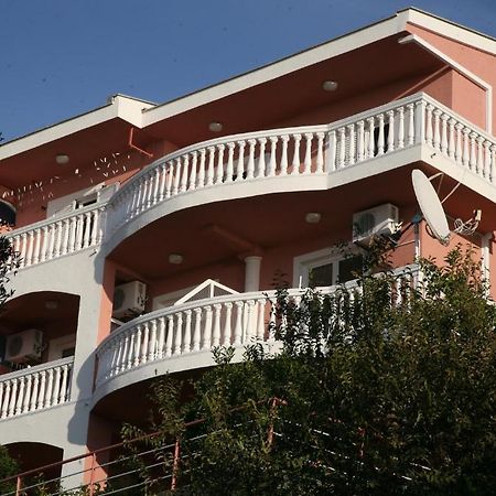 Omega Apartments Ulcinj Exterior foto